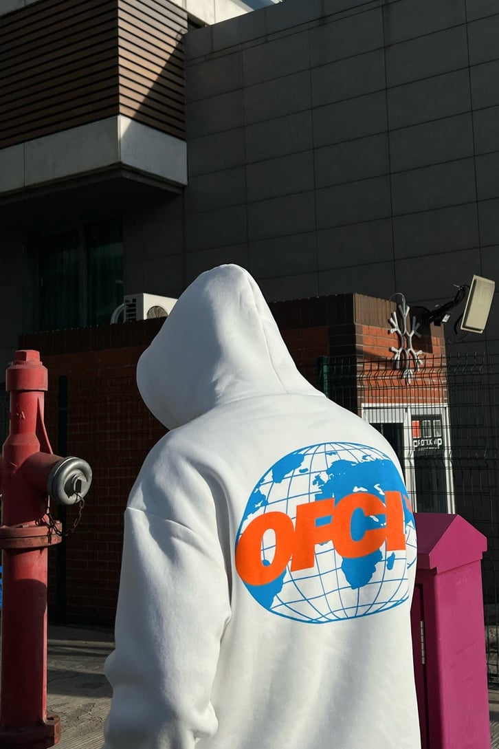 Ofcl World Sırt Baskılı Beyaz Oversize Hoodie