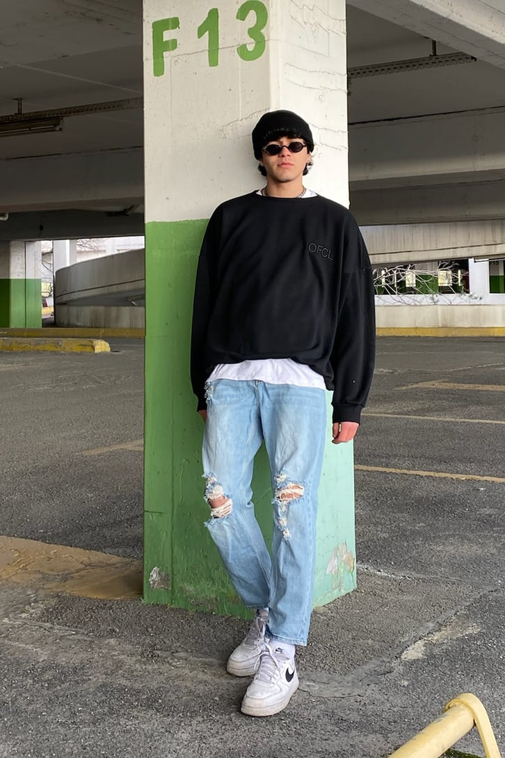 OFCL. Chest Logo Oversize Siyah Sweatshirt