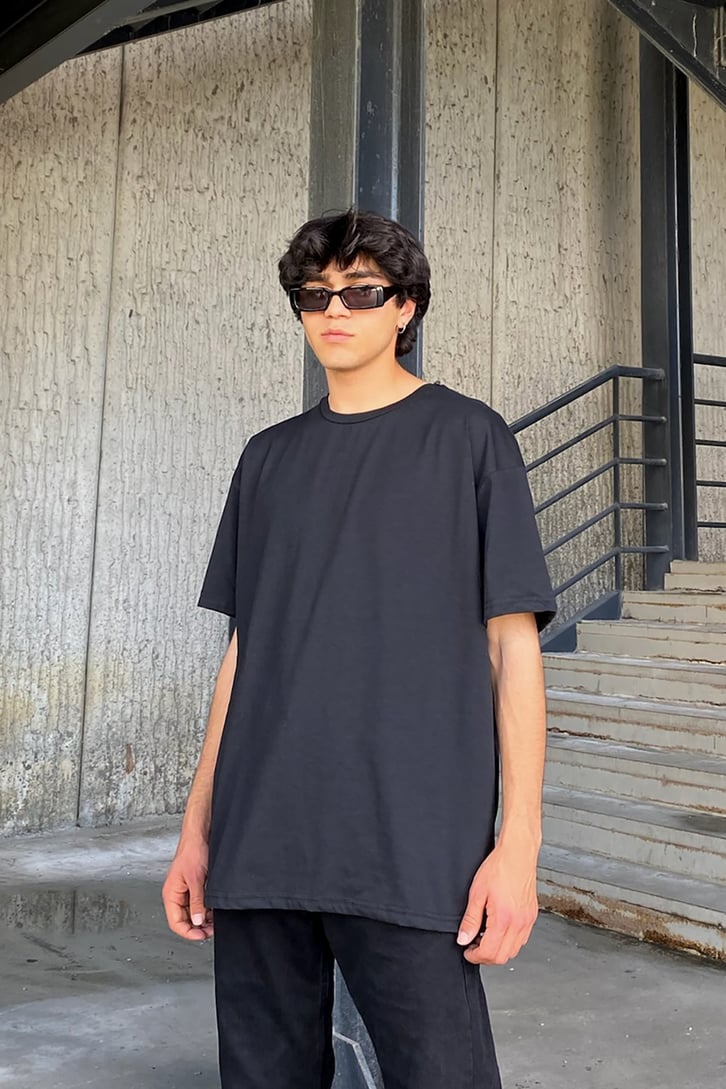 Ofel Baskılı Siyah Oversize Tshirt