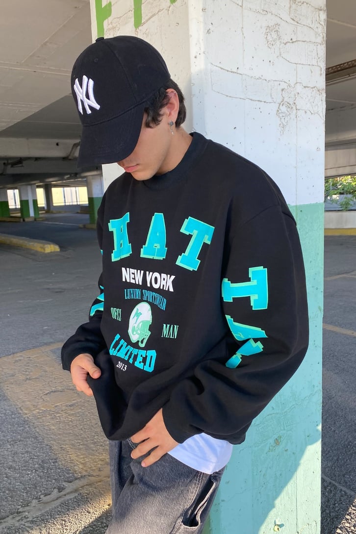 OFFICIAL BASKILI OVERSIZE SWEATSHIRT