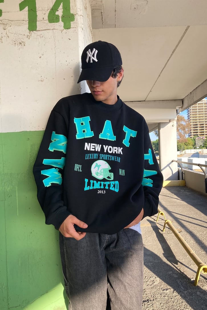 OFFICIAL BASKILI OVERSIZE SWEATSHIRT