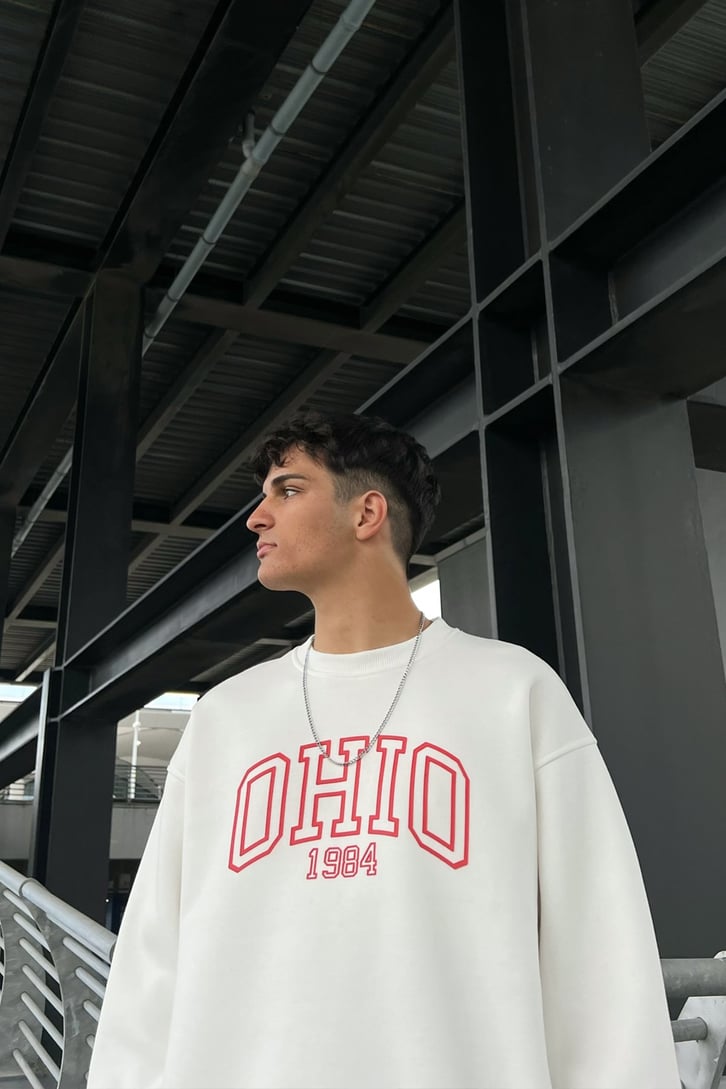 Ohio 1984 Baskılı Beyaz Oversize Sweatshirt