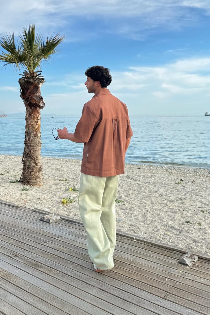 Ön Cep Detay Kısa Kol Gömlek
