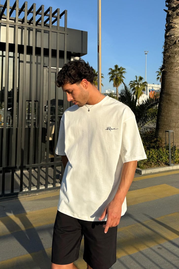 Ostrich Sırt Nakışlı Oversize Tişört