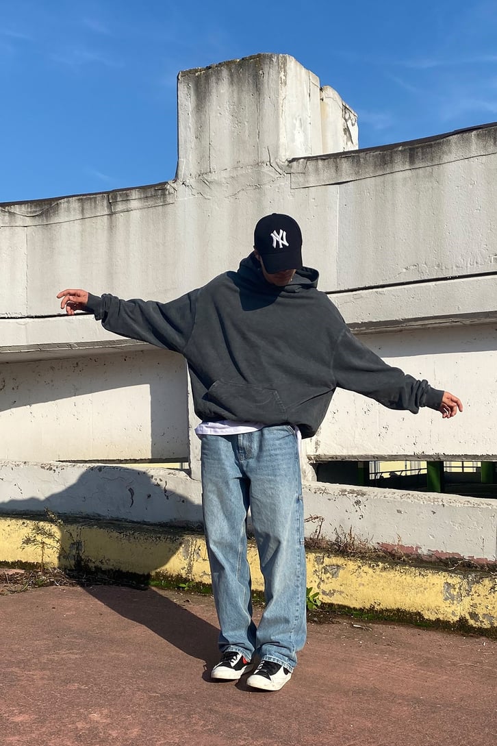 OVERSIZE BASIC HOODIE