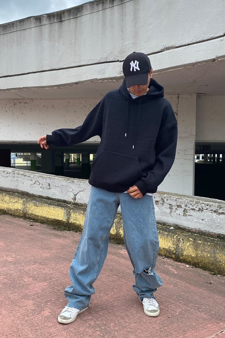 OVERSIZE BASIC HOODIE