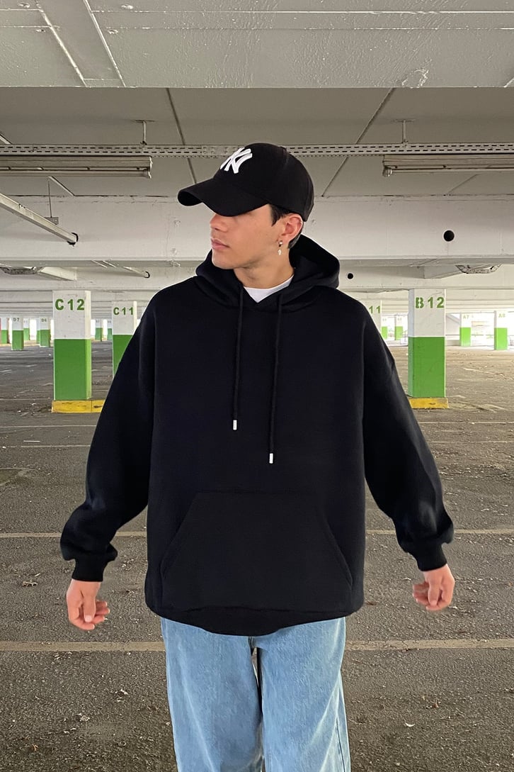 OVERSIZE BASIC HOODIE