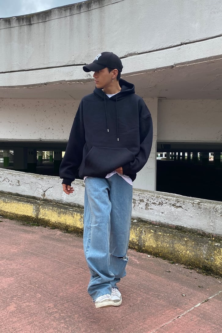OVERSIZE BASIC HOODIE