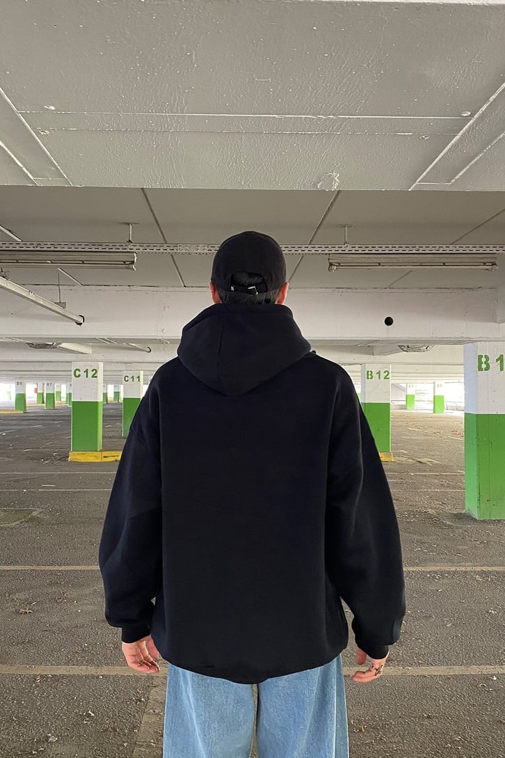 OVERSIZE BASIC HOODIE