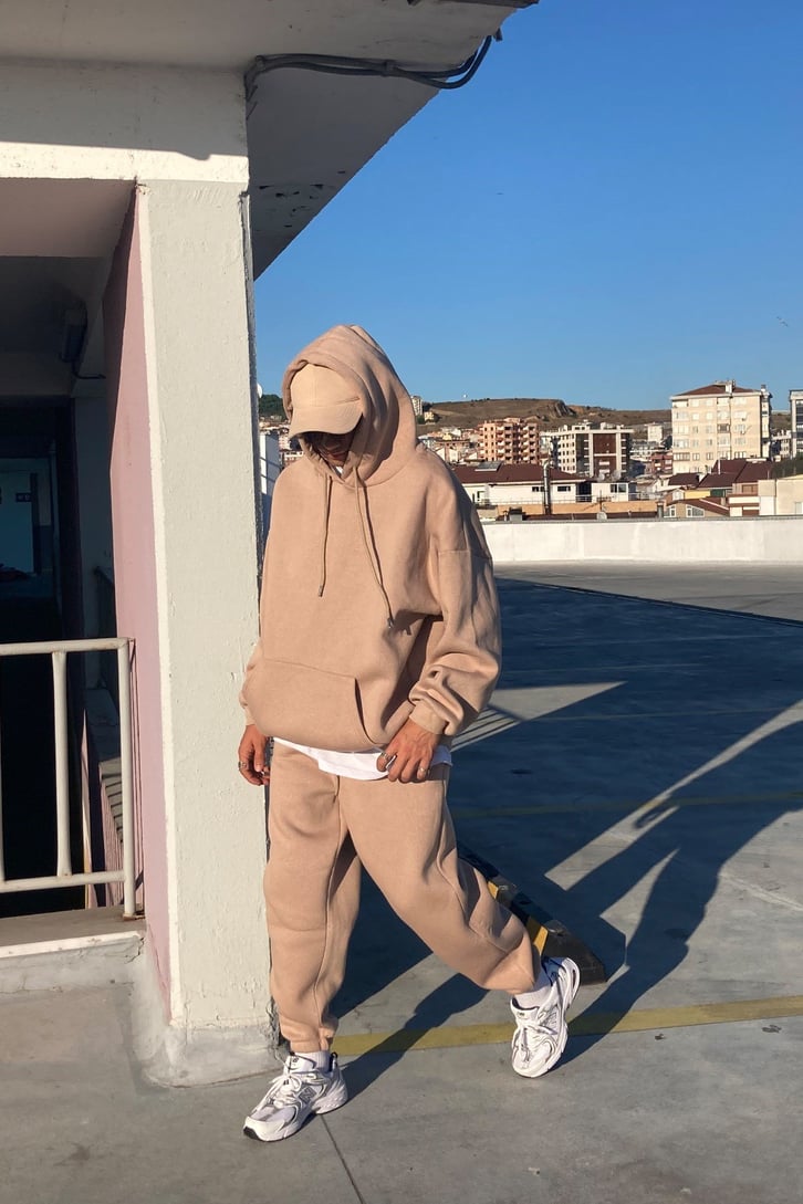 OVERSIZE BASIC SWEATPANTS
