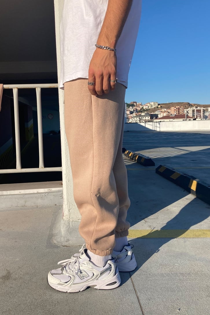 OVERSIZE BASIC SWEATPANTS