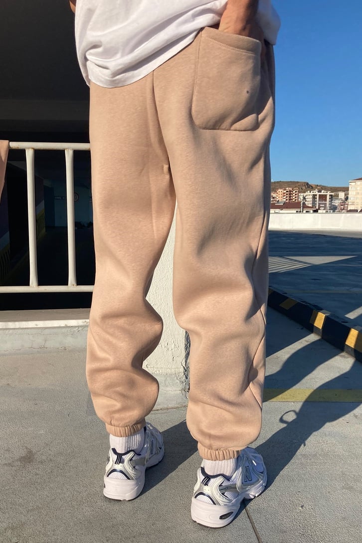 OVERSIZE BASIC SWEATPANTS