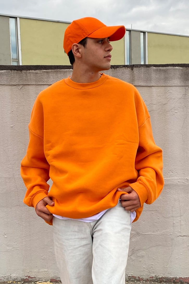OVERSIZE BASIC SWEATSHIRT