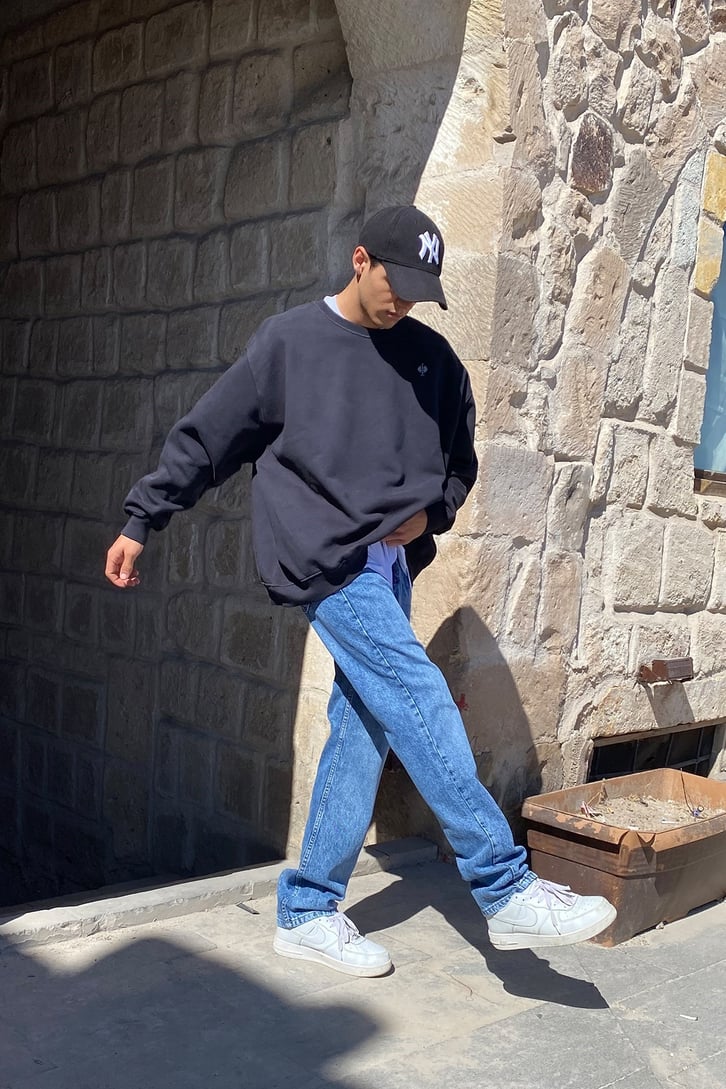 OVERSIZE BASIC SWEATSHIRT