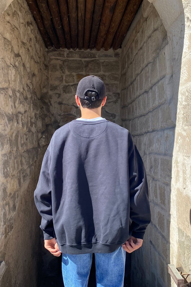 OVERSIZE BASIC SWEATSHIRT