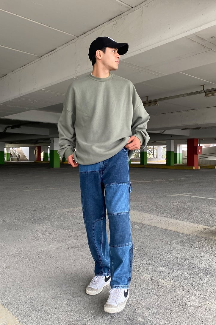 OVERSIZE BASIC SWEATSHIRT
