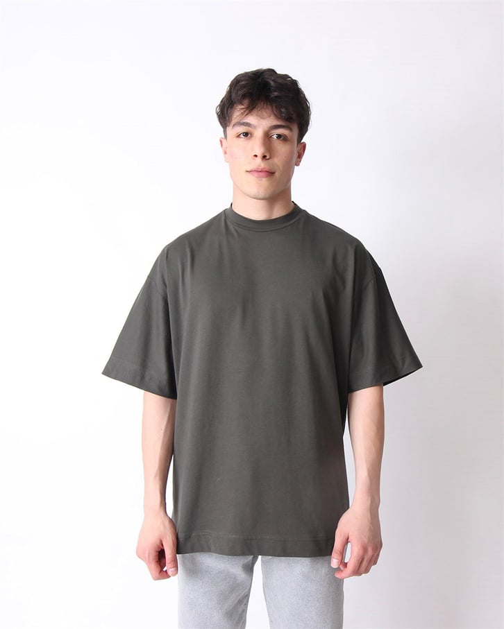 OVERSIZE BASIC TSHIRT