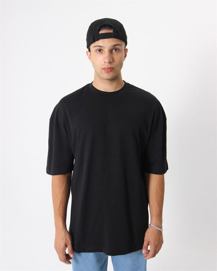 OVERSIZE BASIC TSHIRT