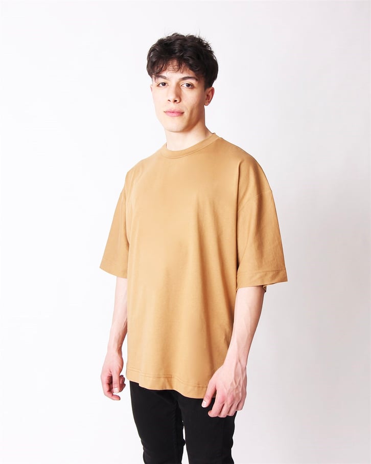 OVERSIZE BASIC TSHIRT