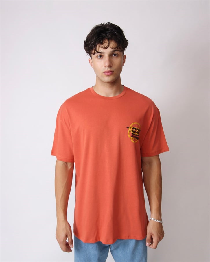 OVERSIZE BASKILI TSHIRT