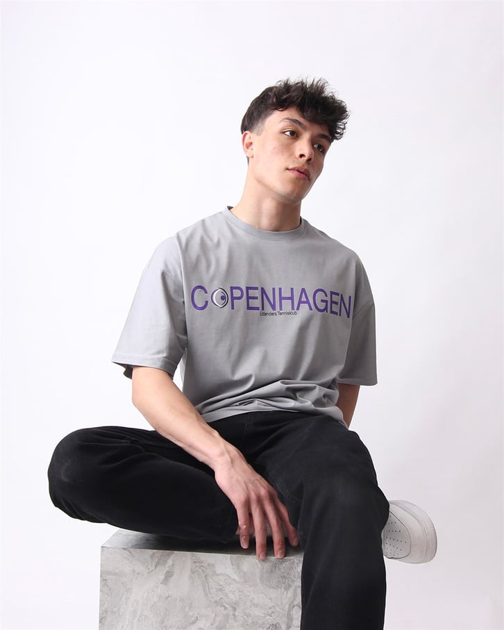 OVERSIZE BASKILI TSHIRT