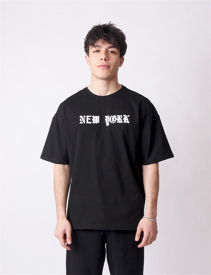 OVERSIZE BASKILI TSHIRT
