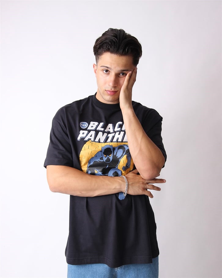 OVERSIZE BASKILI TSHIRT