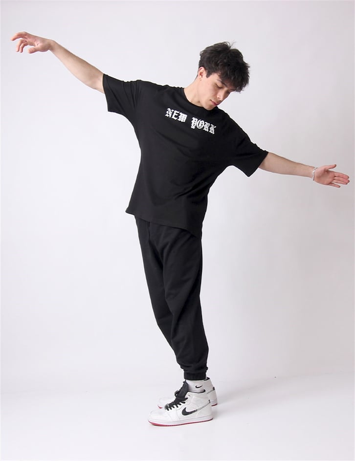 OVERSIZE BASKILI TSHIRT