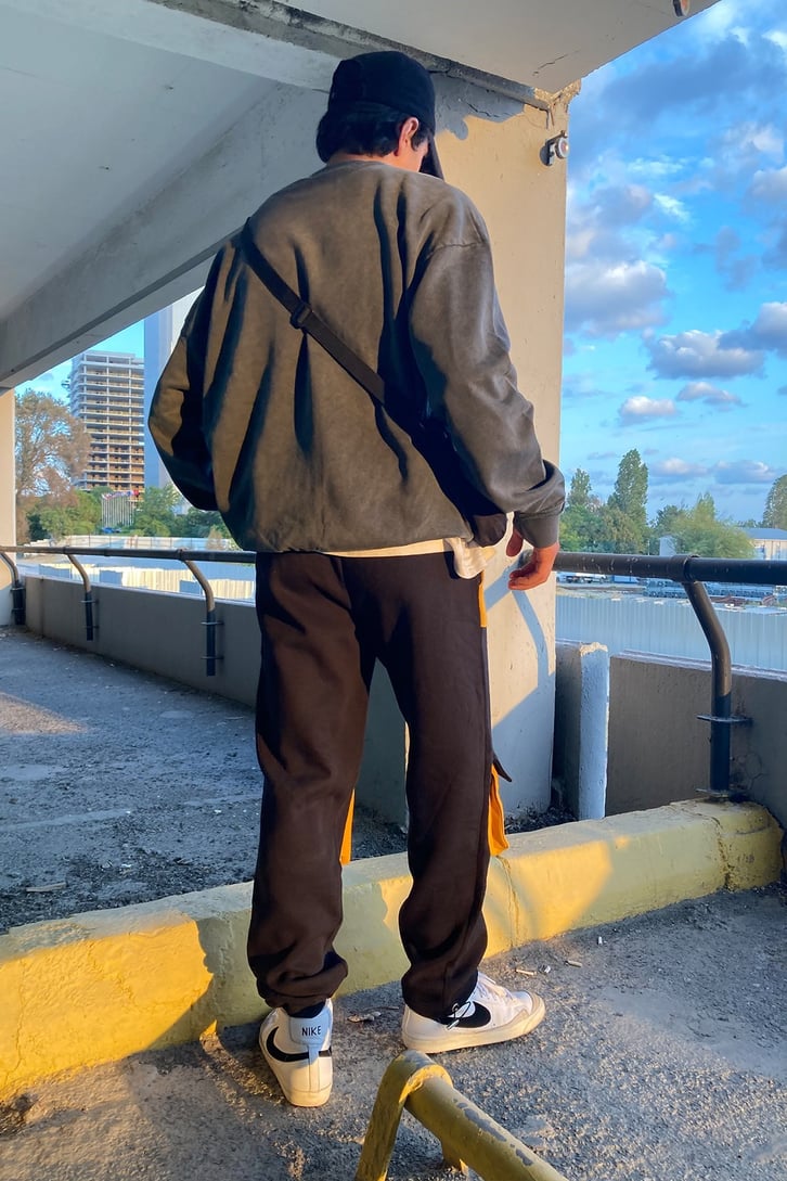 OVERSIZE CEPLİ SWEATPANTS