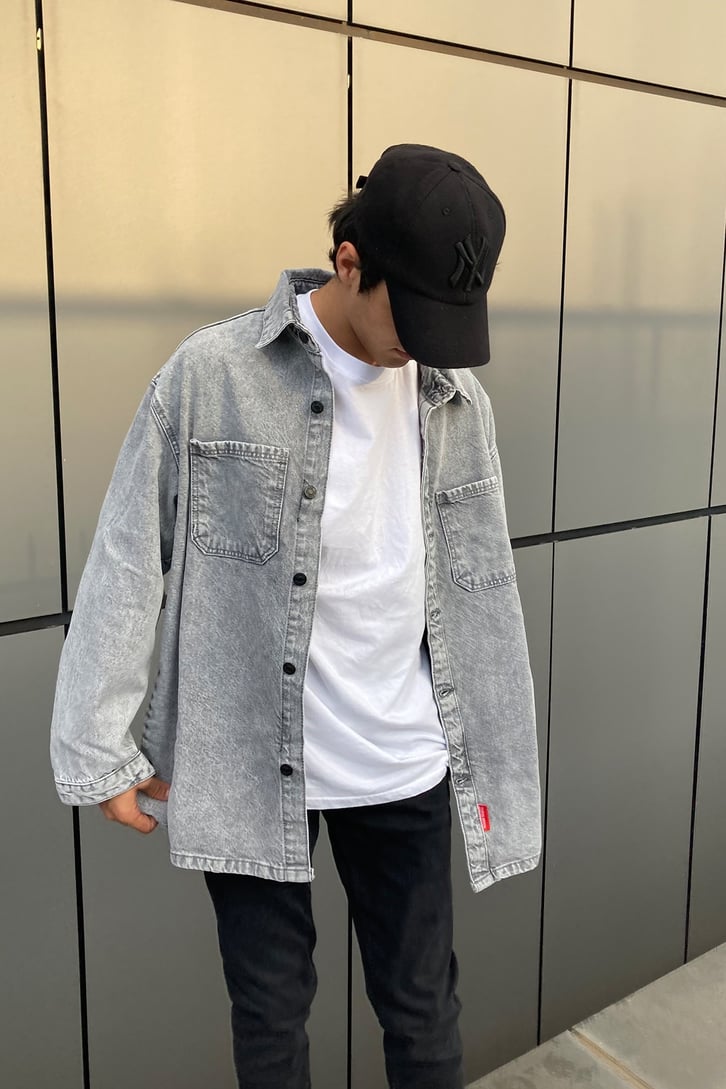 OVERSIZE DENIM JACKET SHIRT