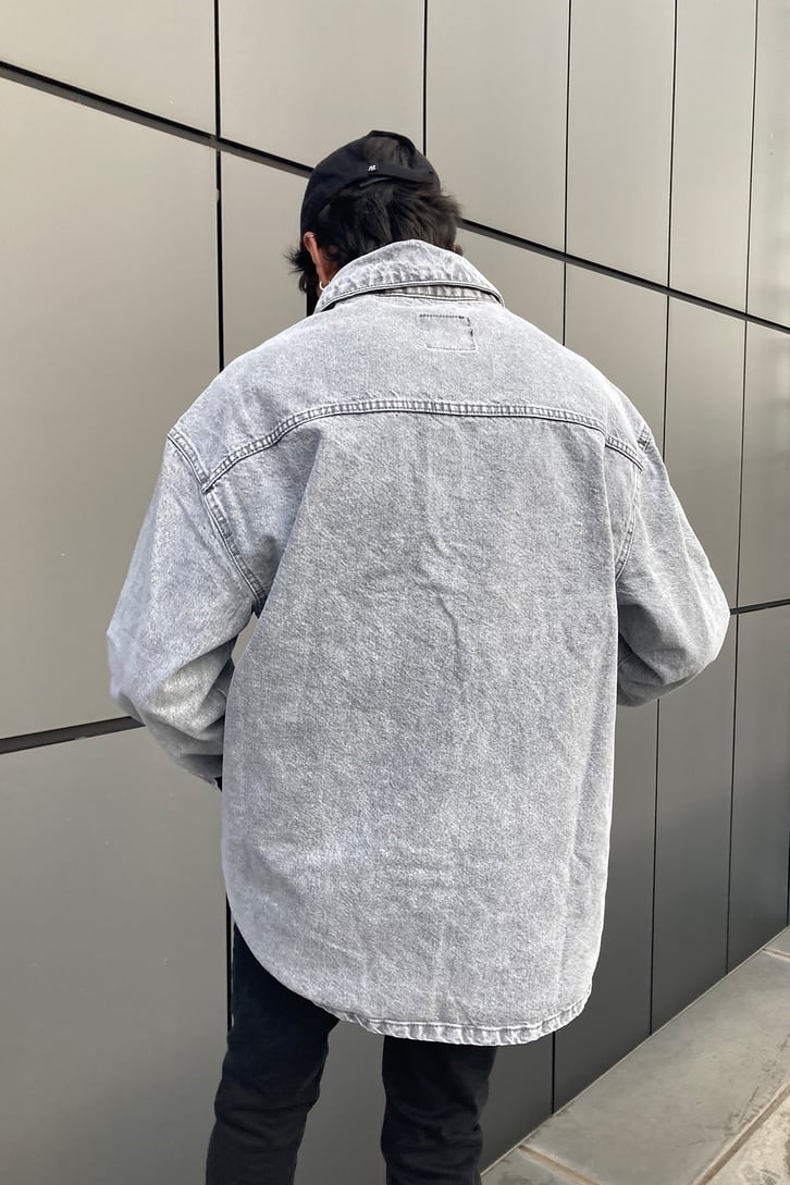 OVERSIZE DENIM JACKET SHIRT