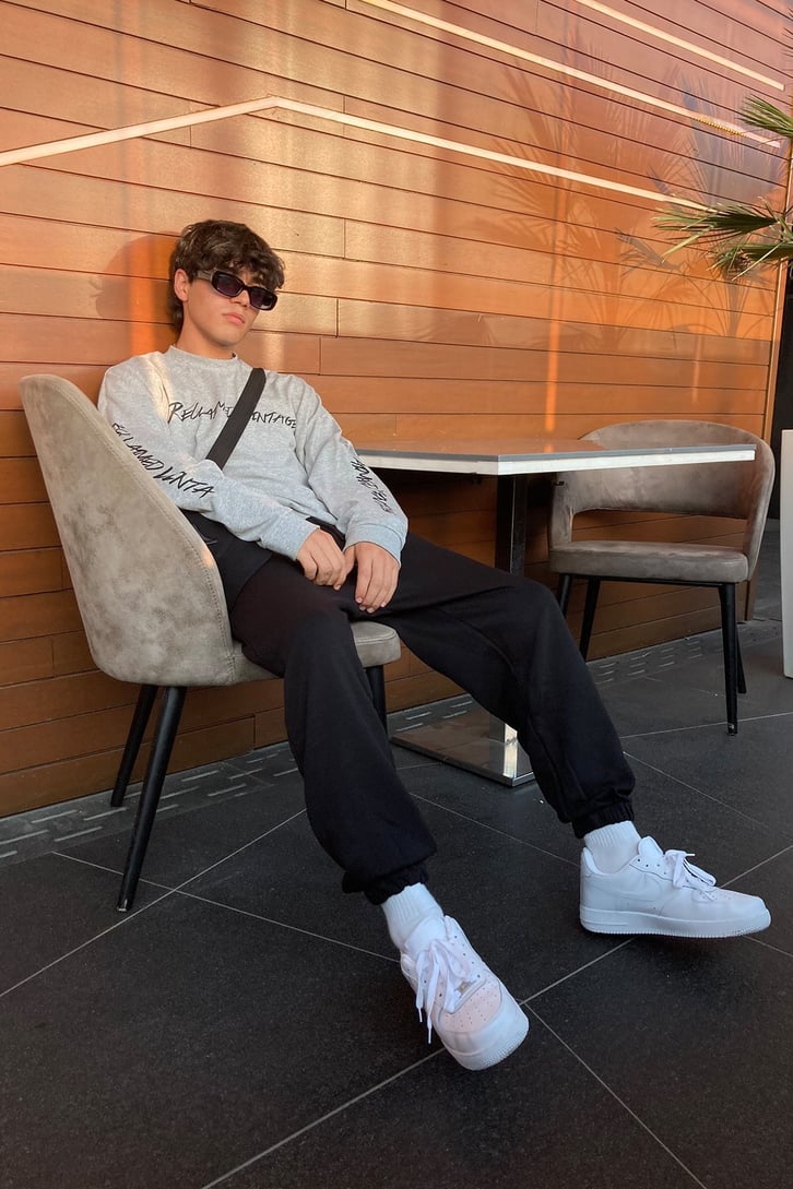 OVERSIZE ELSATIC FIT SWEATPANTS
