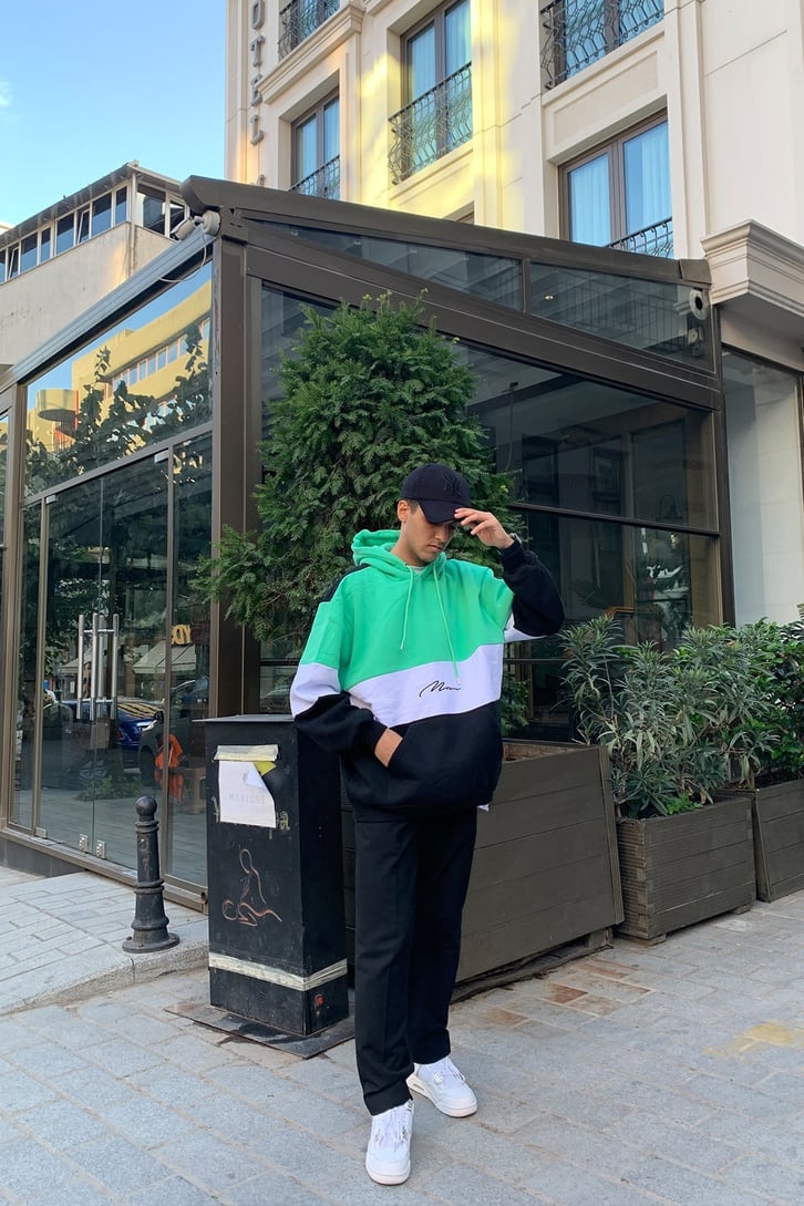 OVERSIZE HOODIE