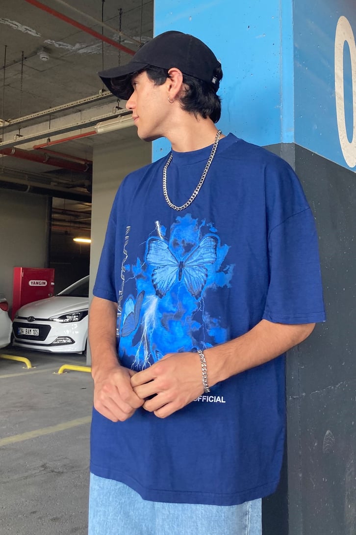 OVERSIZE KELEBEK BASKILI TSHIRT