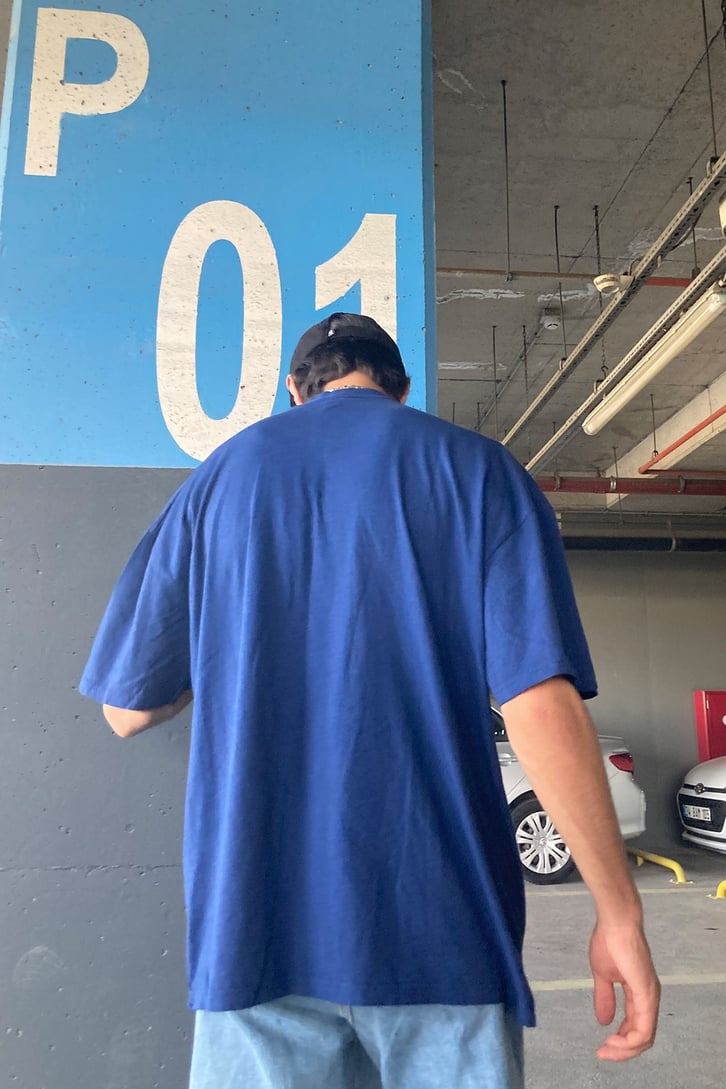 OVERSIZE KELEBEK BASKILI TSHIRT