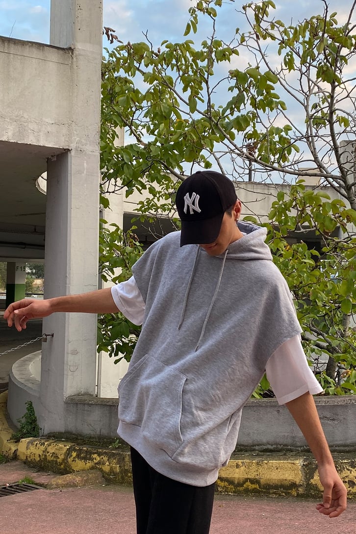 OVERSIZE KISA KOLLU BASIC HOODIE