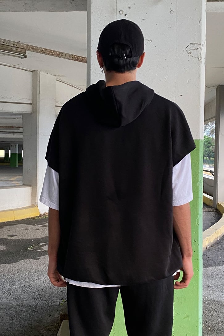 OVERSIZE KISA KOLLU BASIC HOODIE