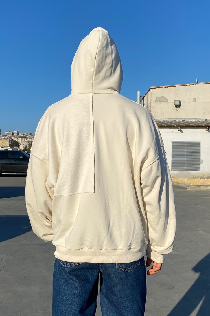 OVERSIZE MINIMAL BASKILI HOODIE