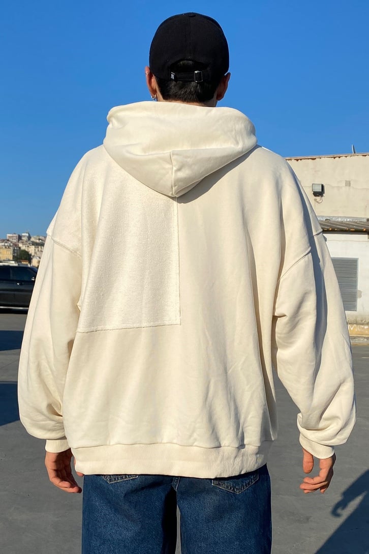 OVERSIZE MINIMAL BASKILI HOODIE