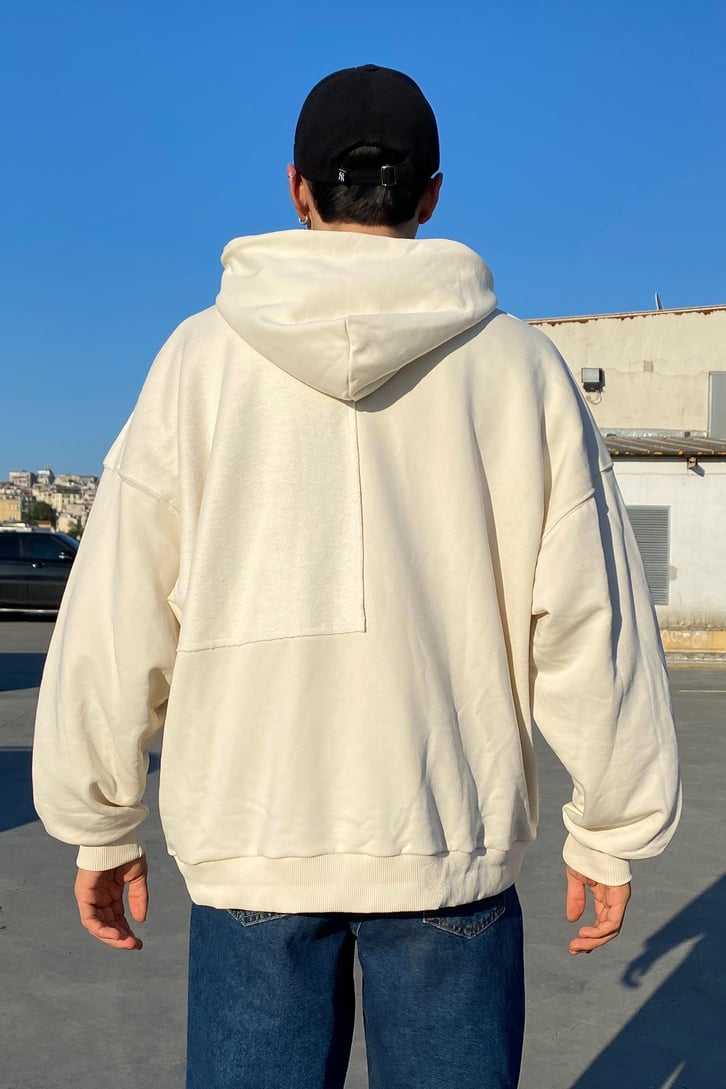OVERSIZE MINIMAL BASKILI HOODIE