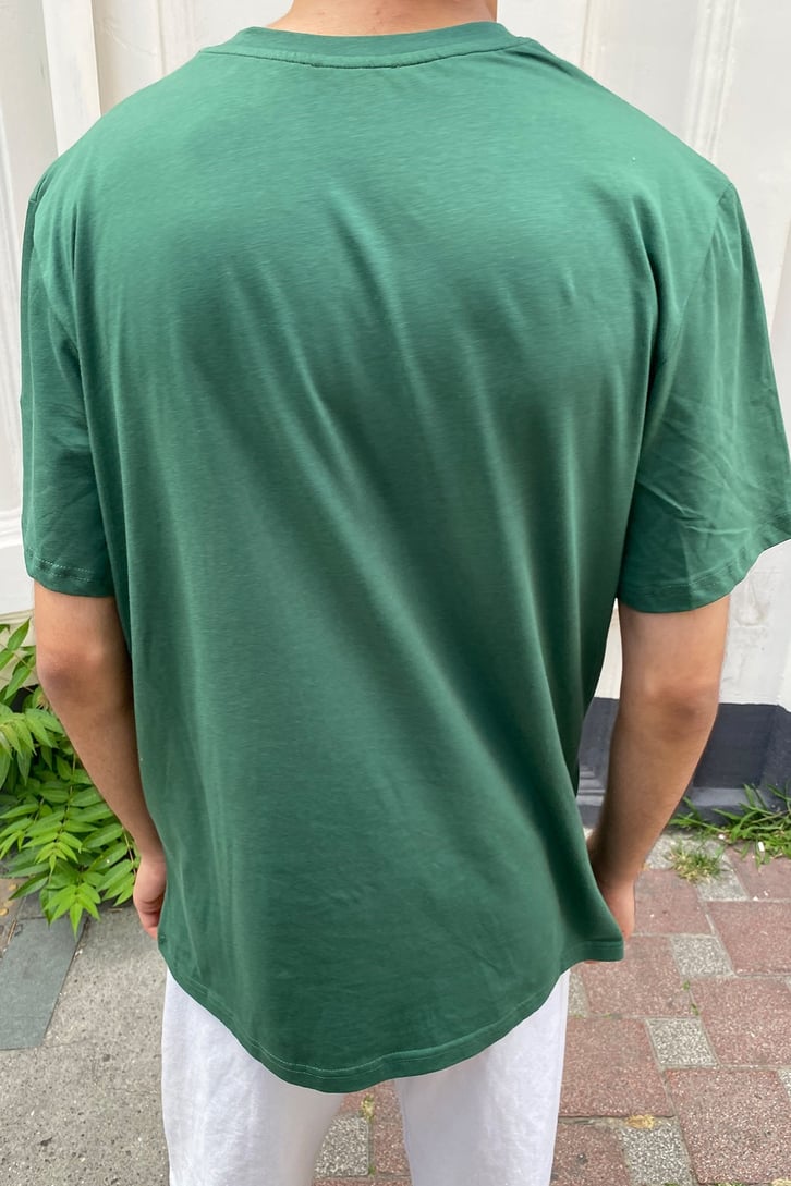 OVERSIZE NAKIŞLI TSHIRT