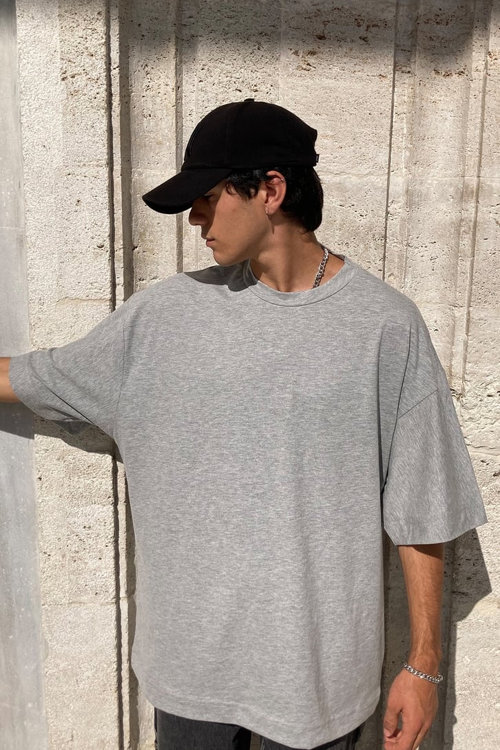 OVERSIZE PREMIUM BASIC TSHIRT