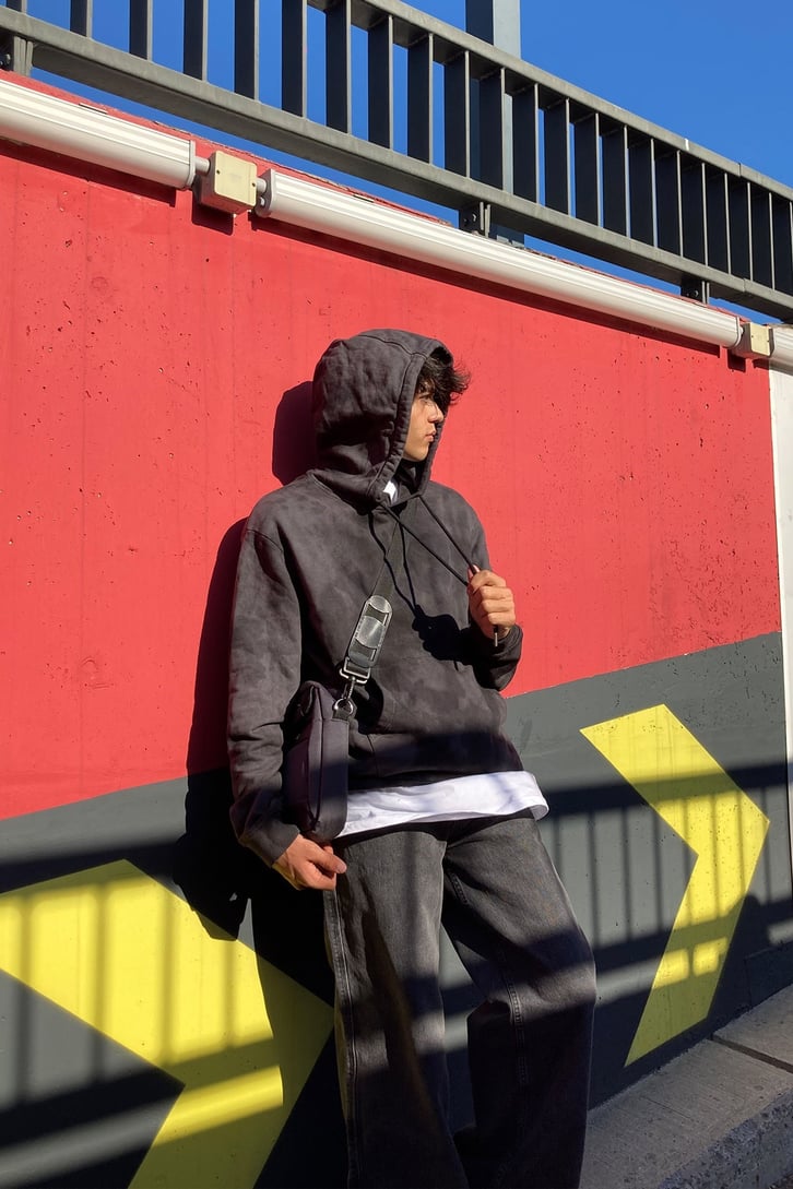 OVERSIZE SWEATSHIRT