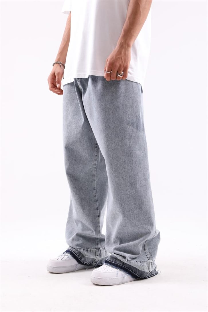 Paça Detaylı Extra Baggy Jean