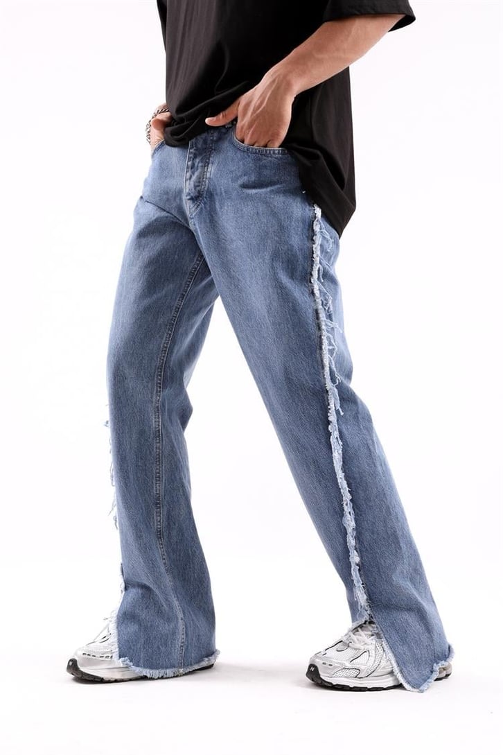 Paçası Yırtmaç Detay Baggy Pantolon