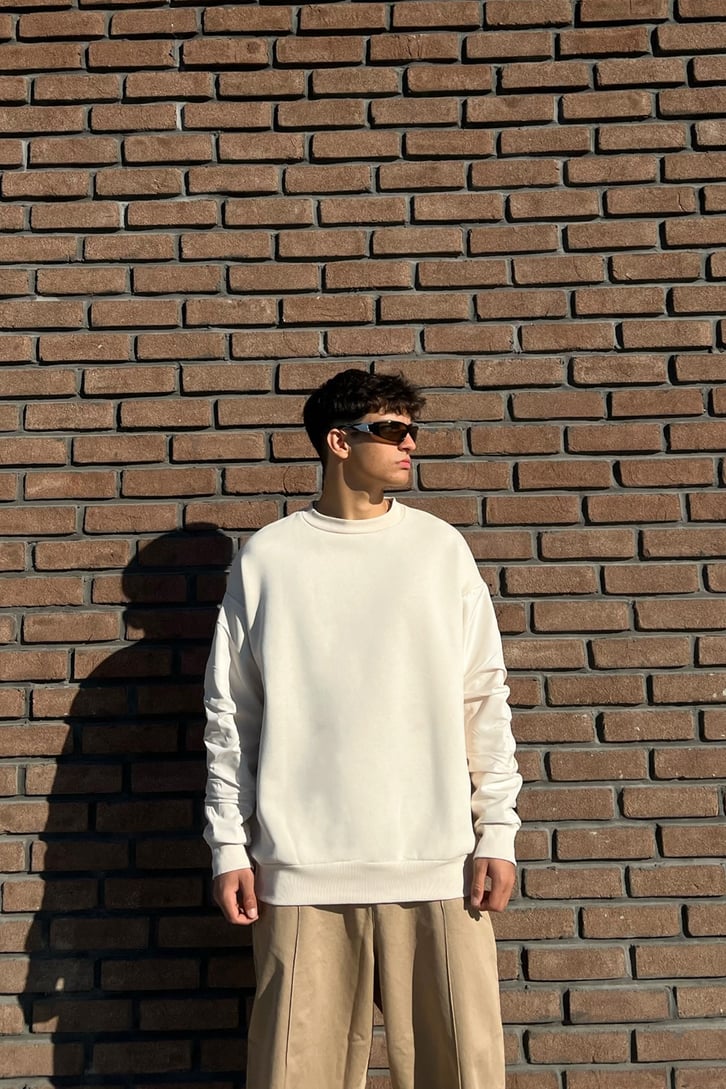 Paraşüt Kumaş Detay Bej Oversize Sweatshirt