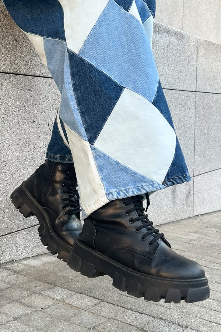 Parça Yamalı Mavi Baggy Jean