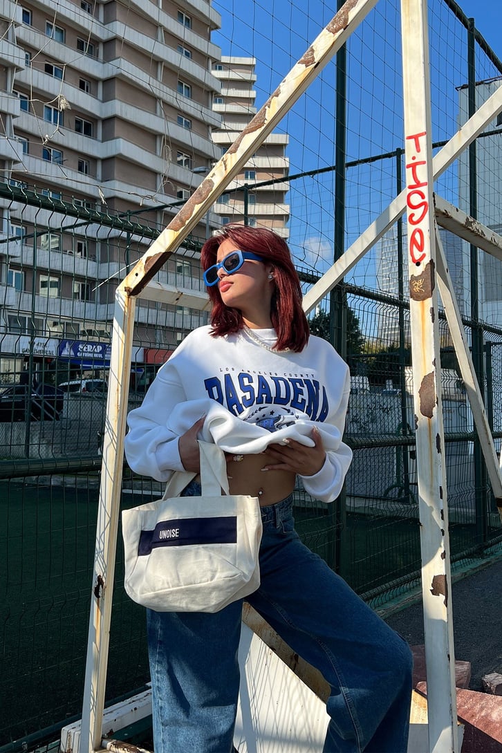 Pasadena Baskılı Beyaz Sweatshirt