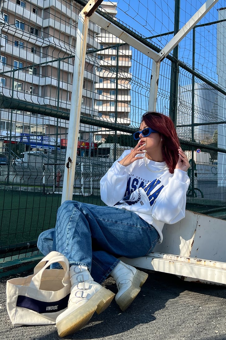 Pasadena Baskılı Beyaz Sweatshirt