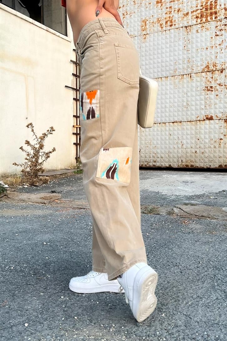 Patch Detay Bej Baggy Jean